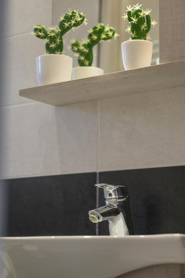 Downtown Apt At Filellinon Corfu  外观 照片